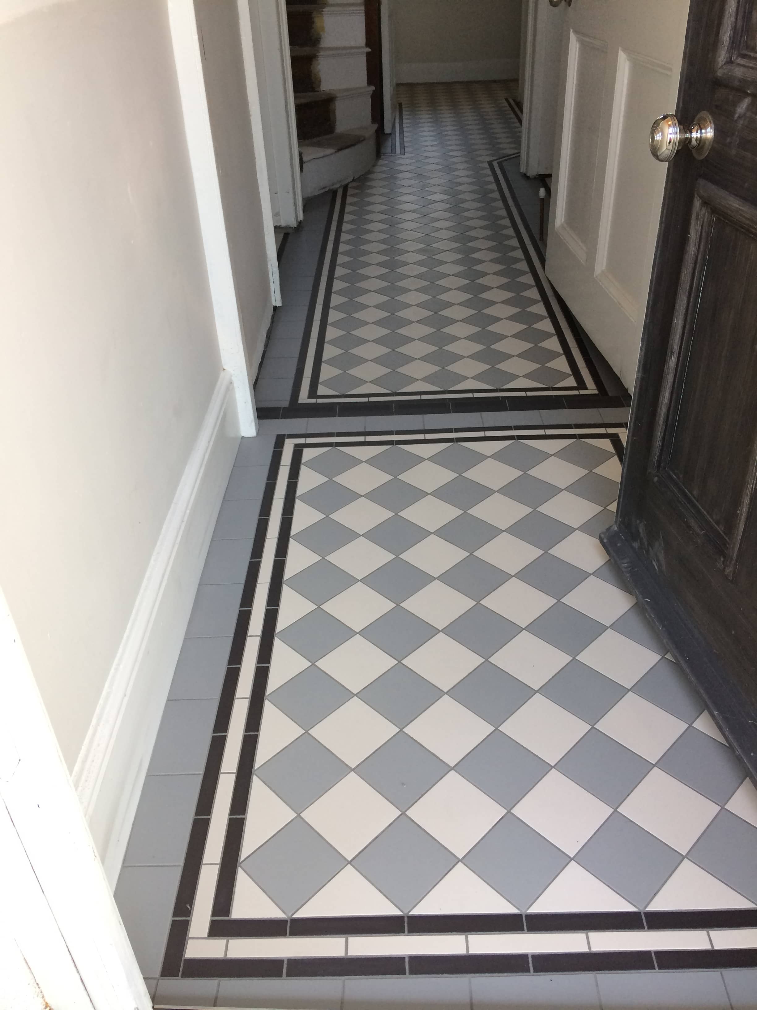 Hall image 404